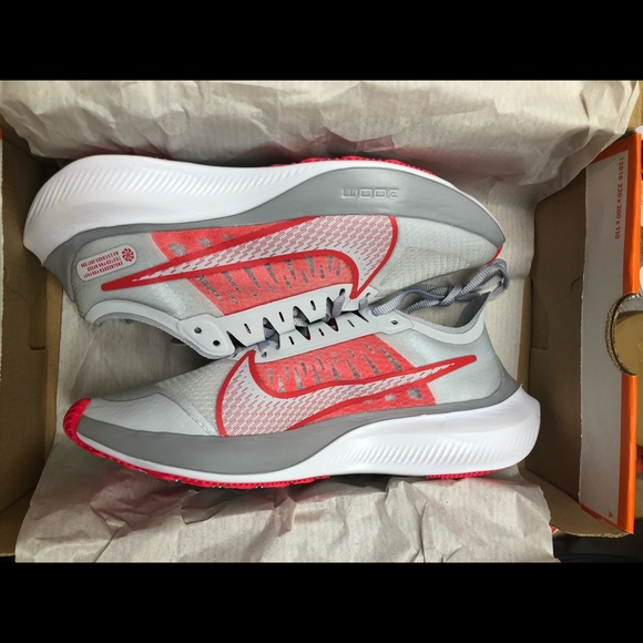 Nike Zoom Gravity Grey Red White Womens Running Sh - Picture 6 of 16